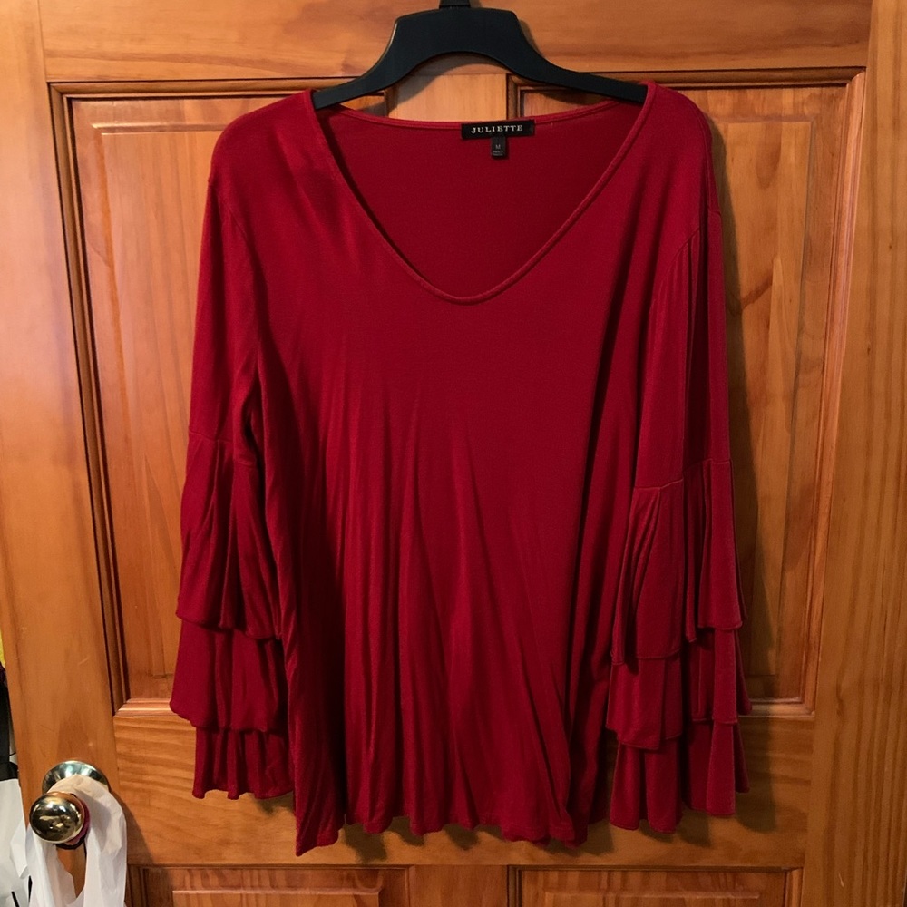 Juliette red ruffled sleeve shirt